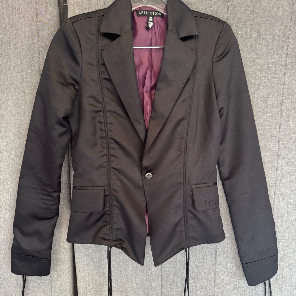 Affliction Women Blazer /Jacket, Size Xs Fit 2-4, Color Black / Purple Inside